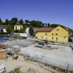 Die Bodenplatte wird gegossen.